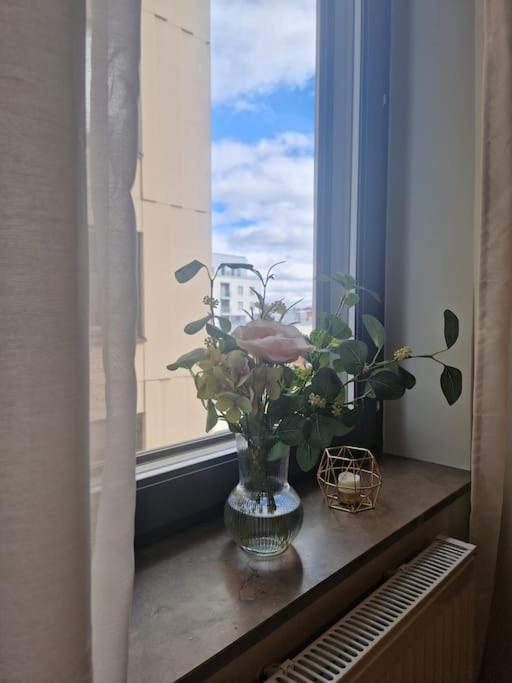 Modern Room With Bathroom, No Kitchen And Your Own Entrance Stockholm Eksteriør bilde