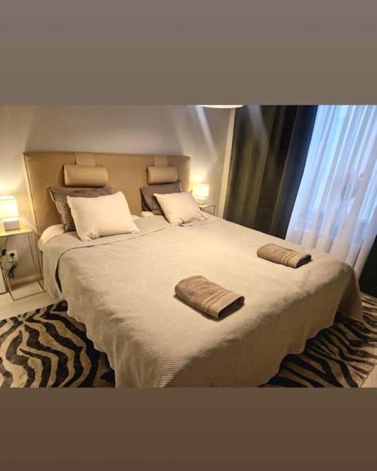 Modern Room With Bathroom, No Kitchen And Your Own Entrance Stockholm Eksteriør bilde