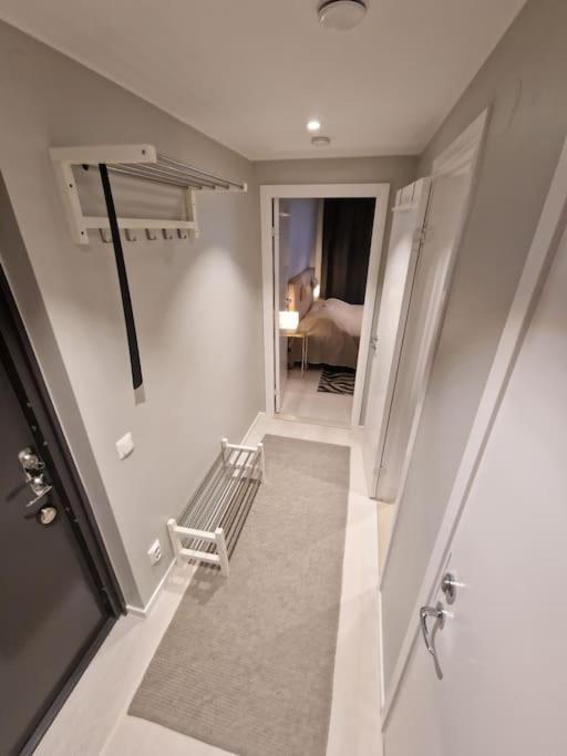 Modern Room With Bathroom, No Kitchen And Your Own Entrance Stockholm Eksteriør bilde